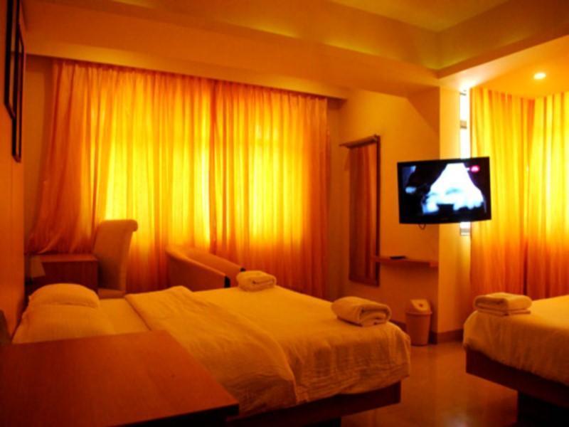 Hotel Sagar Kinara Mālvan Buitenkant foto