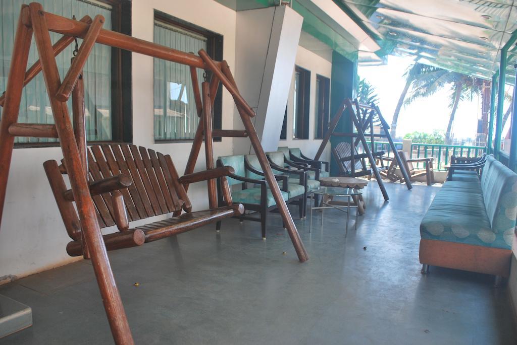 Hotel Sagar Kinara Mālvan Buitenkant foto